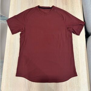 Lululemon License to Train Short-Sleeve Shirt